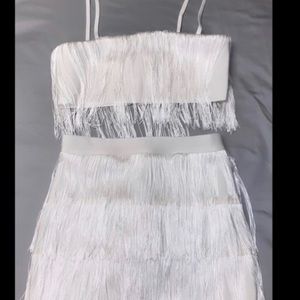 White fringe set